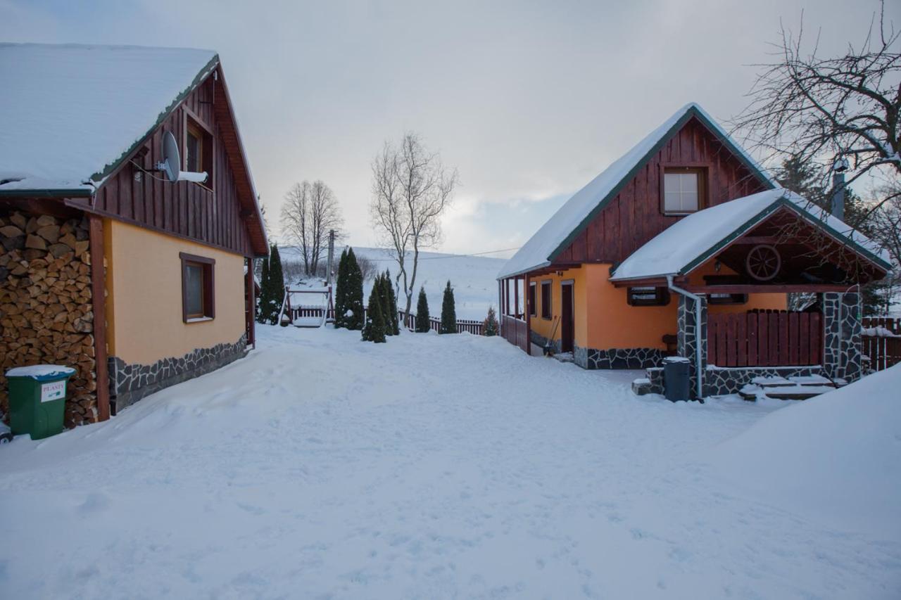 Chata Benusovce Liptovský Trnovec Exteriör bild